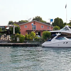 https://hotel-johnson.hotelinveneto.com