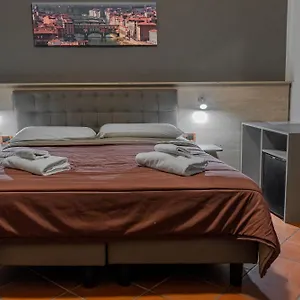 https://la-rosa-di-firenze-bb.it-tuscanyhotel.com